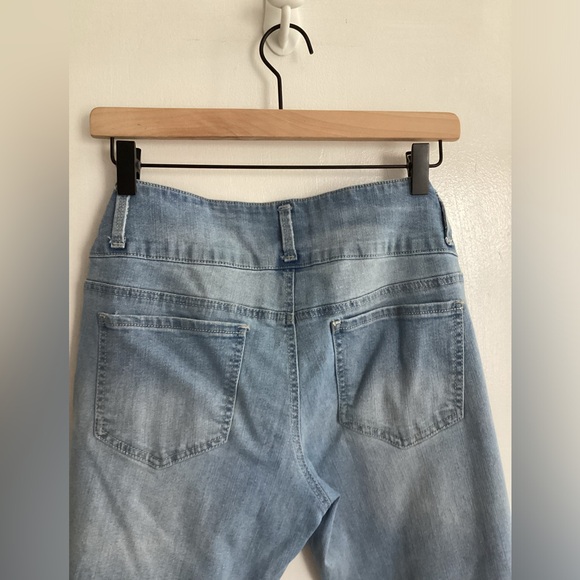 D.jeans with 3 buttons size 8 - Picture 4 of 6